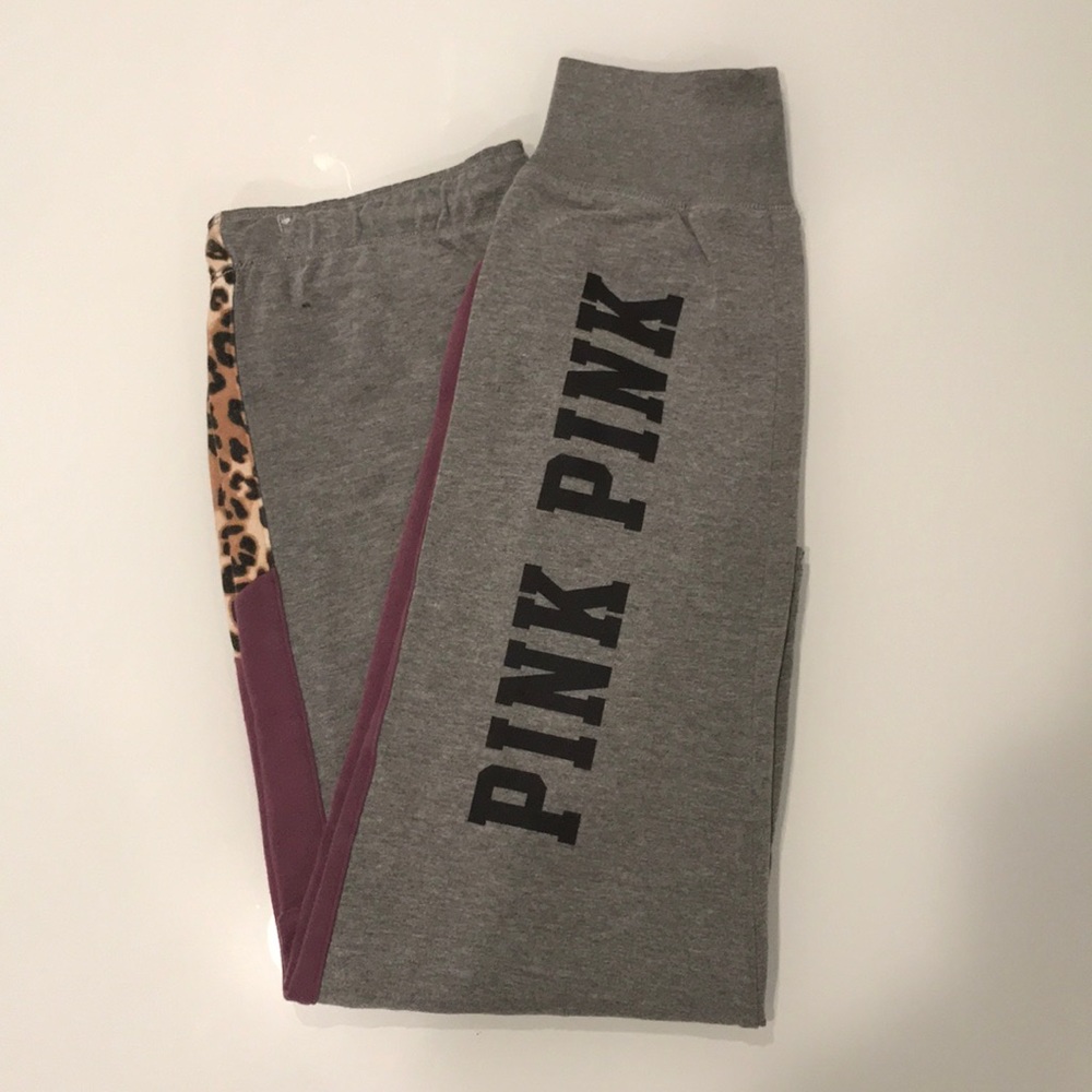 Pink sweatpants/ joggers